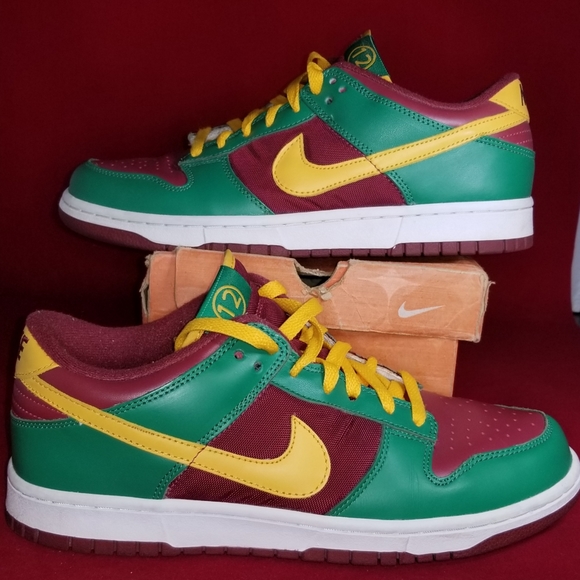 Nike Dunk Low "Portugal" - Picture 3 of 8
